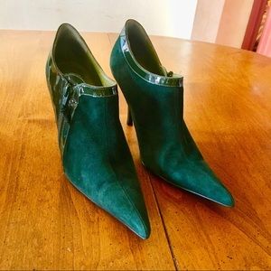 STEVE MADDEN Green Suede Ankle Booties